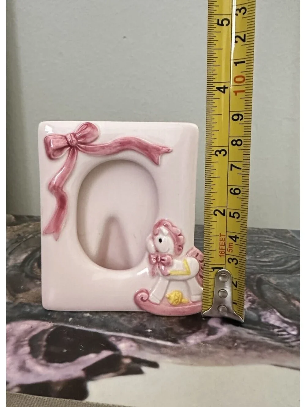 Adorable Vintage Small Pink Ceramic Frame W/ Bow And Rocking Horse For Baby Pic